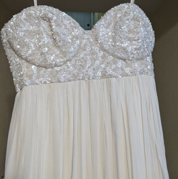 Rachel Gilbert Gemma Ivory Wedding Gown US size 12 - Picture 2 of 9